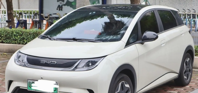 Лобовое стекло от BYD